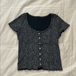 Brandy Melville Zelly Top Floral Black and White Women's Top
